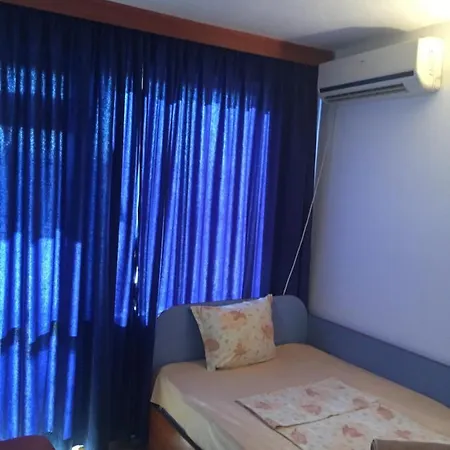 Atanasov 1 3* 普里莫尔斯科