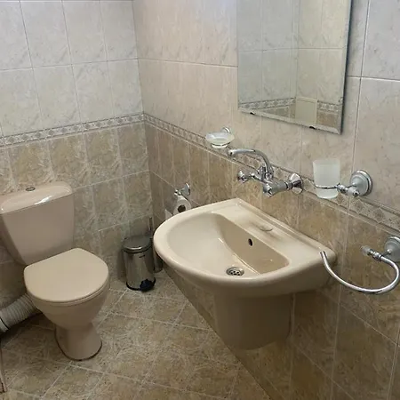 Atanasov 1 3* 普里莫尔斯科