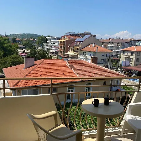 Πανσιόν Atanasov 1 Πριμόρσκο